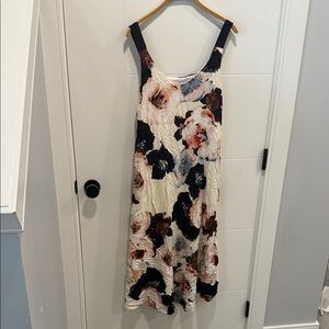 Tribal Floral Print Maxi Dress size medium